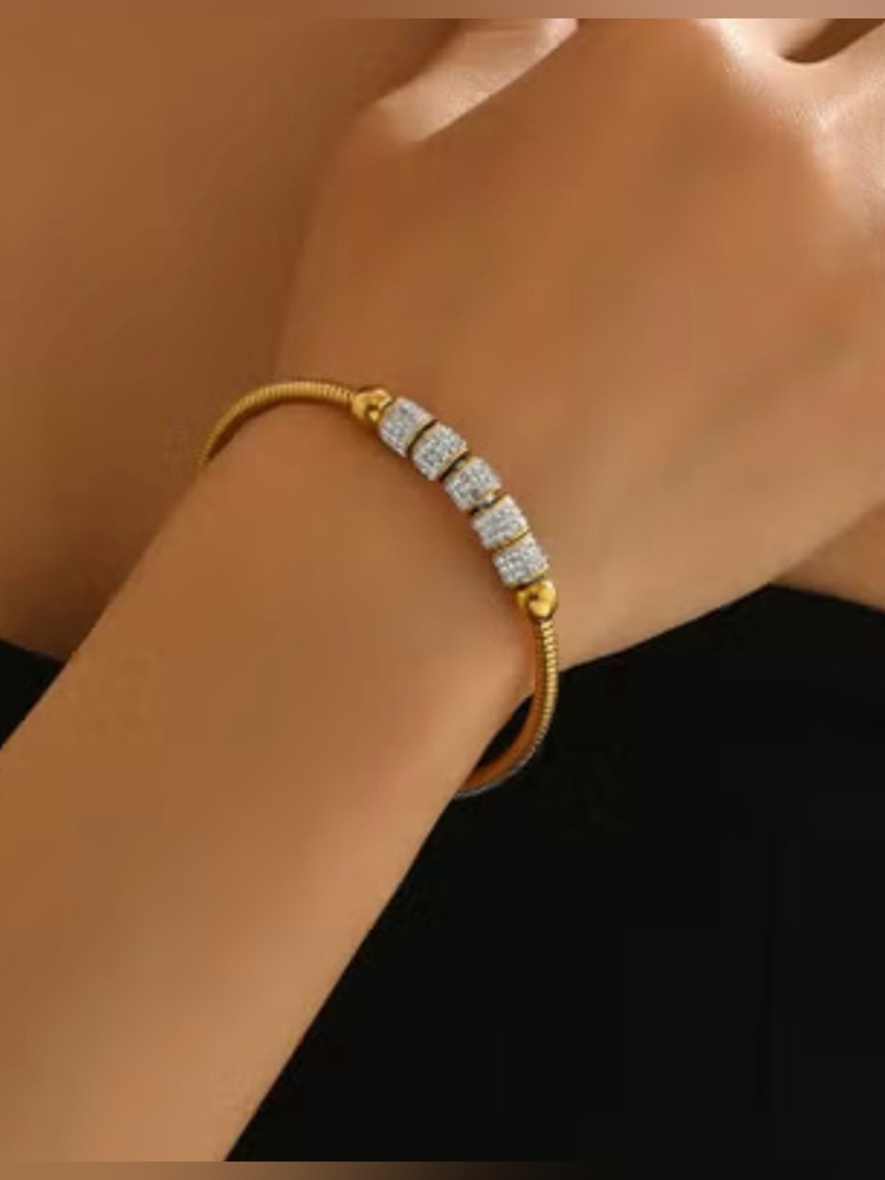 Gold Bracelet with White Crystal Rondelle Beads - Picture 5 of 6